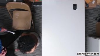 उचक्का माया पकड़ा और बकवास हो जाता है