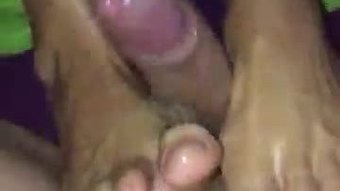 मेरे शौकिया फूहड़ से खेलने