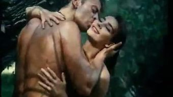 जंगल आदमी रेट्रो फिल्म