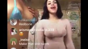 स्ट्रिपर्स wildin’ पर केसी’s रहते हैं