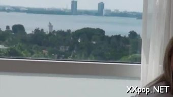 लड़की जंगली voyer सत्र